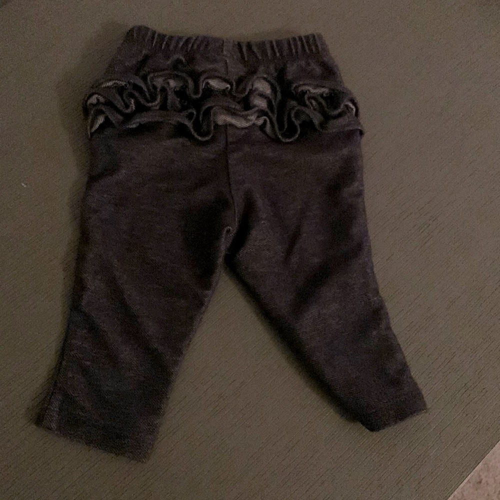 Old navy pants with ruffles on the bottom, 3-6 month, jeans